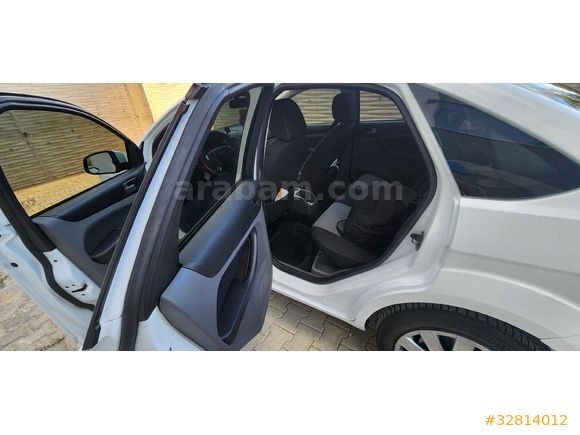 Sahibinden Ford Focus 1.6 TDCi Trend 2011 Model