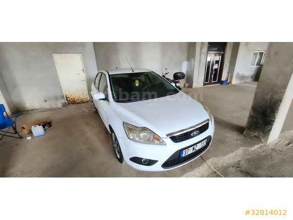 Sahibinden Ford Focus 1.6 TDCi Trend 2011 Model