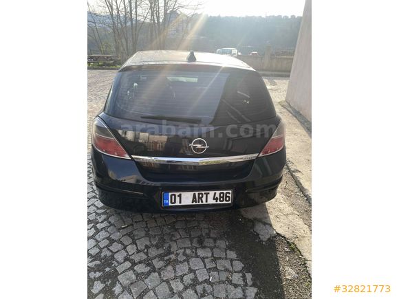 Opel Astra 1.3 CDTI Essentia Konfor 2011 Model