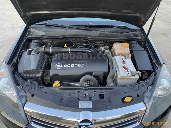 Opel Astra 1.3 CDTI Essentia Konfor 2011 Model