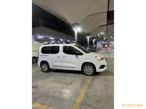 Sahibinden Opel Combo 1.5 CDTI Ultimate 2023 Model 