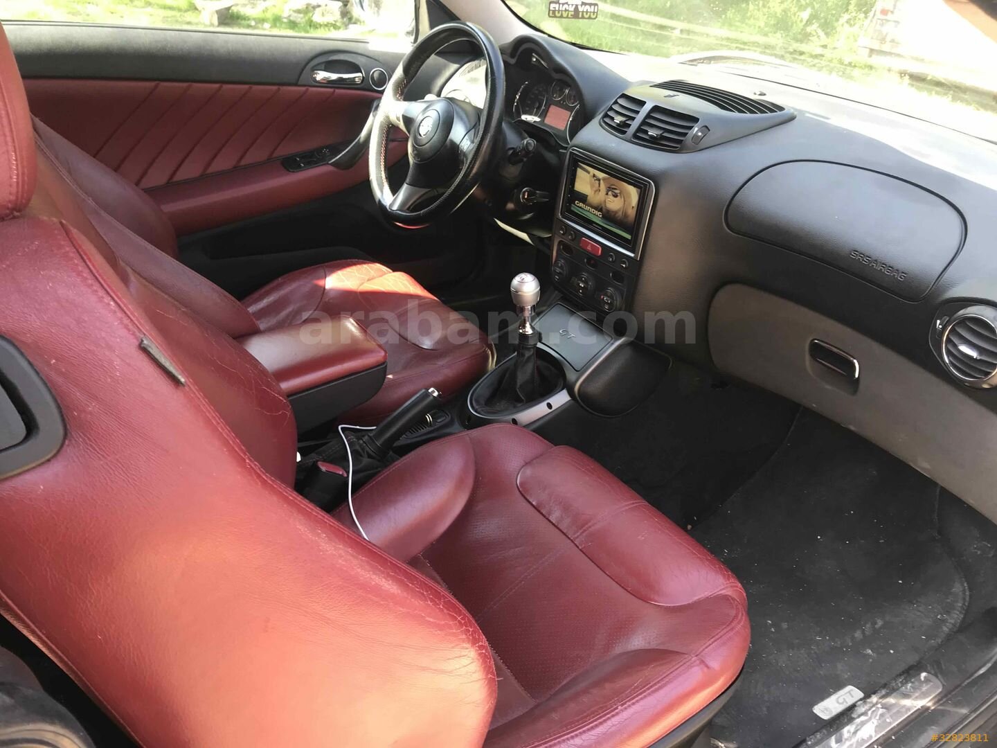 Sahibinden Alfa Romeo GT 1.9 JTD Q2 2008 Model Sakarya 270.000 km Siyah 5