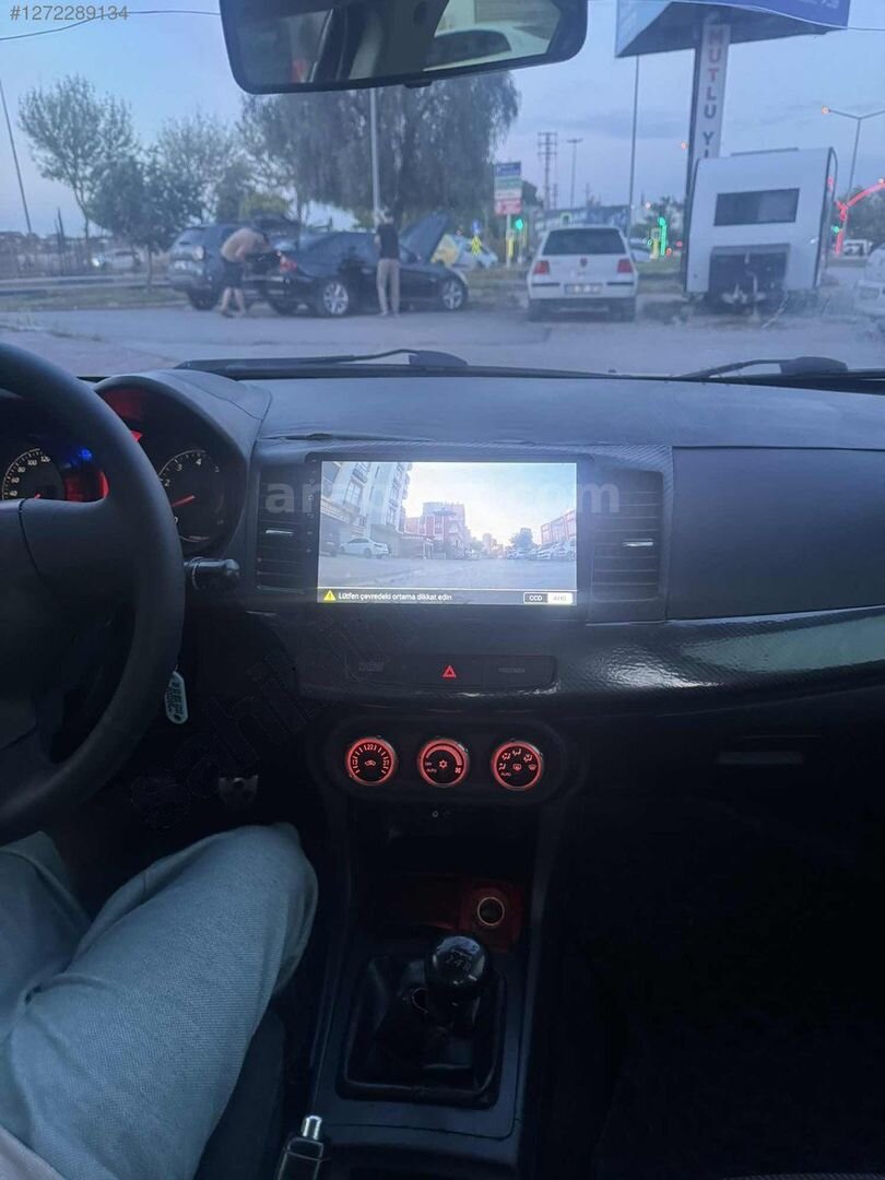 Galeriden Mitsubishi Lancer 1.5 Inform 2010 Model Adana 265.000 km Beyaz 3