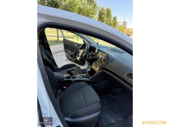 Melissa Auto'dan 2020 megane bakımlı