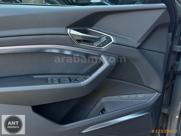 HATASIZ BAYİ 2024 ÇIKIŞ AUDI Q8 e-TRON SPORTBACK 55 QUATTRO FUL