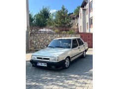 Star NG İlanda