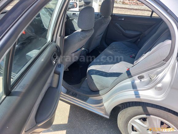 Sahibinden Honda Civic 1.6 i-VTEC LS 2004 Model 