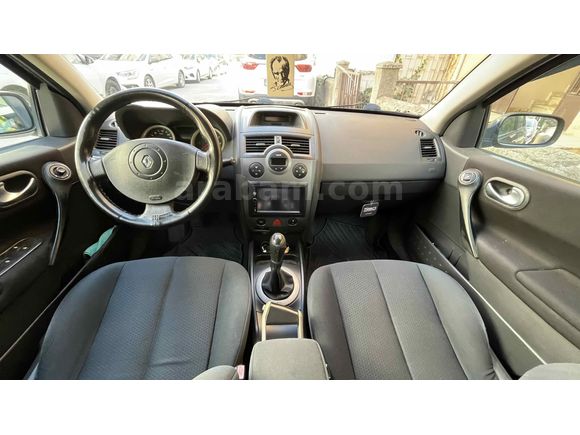 ACİL SATİLİK DÜSÜK KM DOLU MEGANE