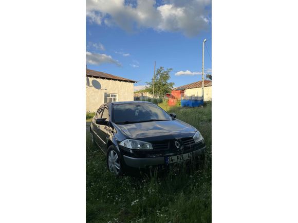 ACİL SATİLİK DÜSÜK KM DOLU MEGANE