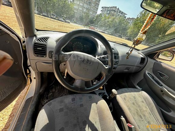 Sahibinden Hyundai Accent 1.5 CRDi Admire 2003 Model 