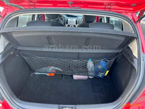 Sahibinden Hyundai i20 Troy 1.2 DOHC Mode 2011 Model
