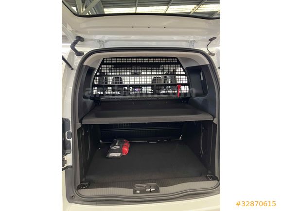 Sahibinden Renault Kangoo 1.5 BlueDCI L2 Equilibre 2025 Model 