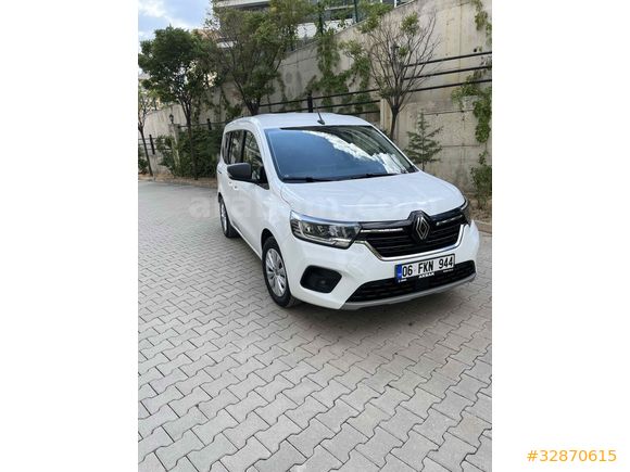 Sahibinden Renault Kangoo 1.5 BlueDCI L2 Equilibre 2025 Model 