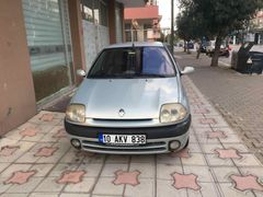 Sahibinden Renault Clio 1.4 RXT 2001 Model 