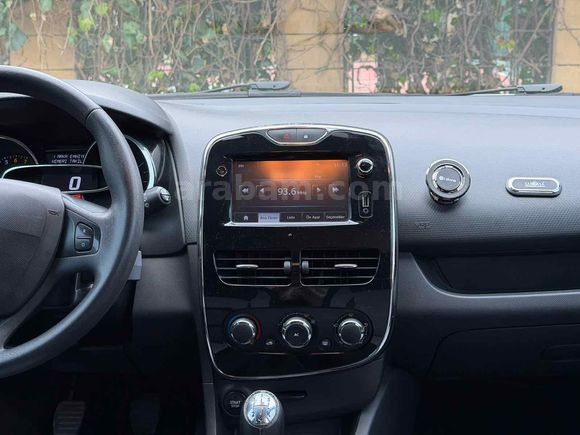 TERTEMİZ DÜŞÜK KM TURBOLU CLİO