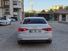 SAHİBİNDEN LİMOUSİNE PAKET NOKTA HATASIZ AUDİ A4 QUATTRO 4×4 ÇEKER!