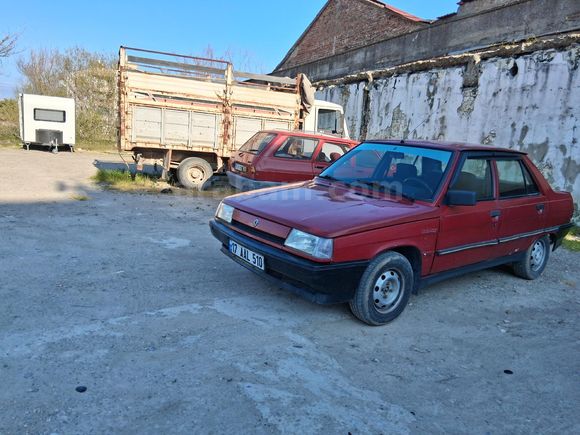 Galeriden Renault R 9 1.4 Broadway 1996 Model İzmir