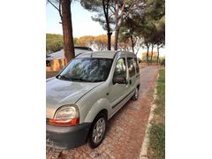 Yaşına göre on numara otomobil ruhsatlı