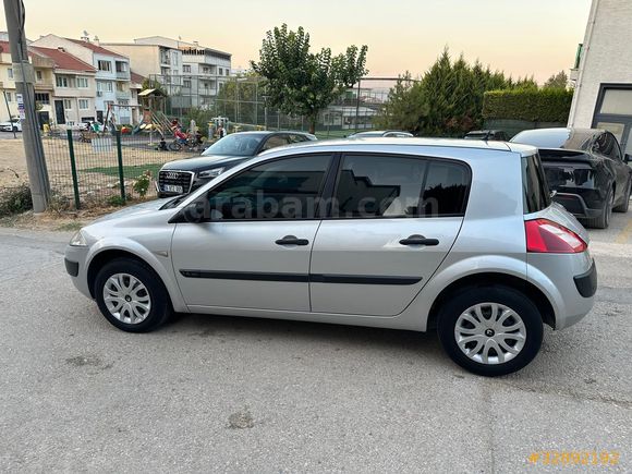 Sahibinden Renault Megane 1.4 Authentique 2006 Model