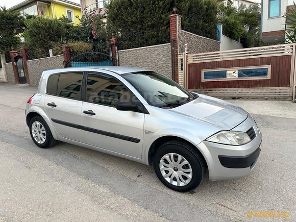 Sahibinden Renault Megane 1.4 Authentique 2006 Model