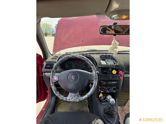 Sahibinden Renault Clio 1.2 Authentique 2006 Model