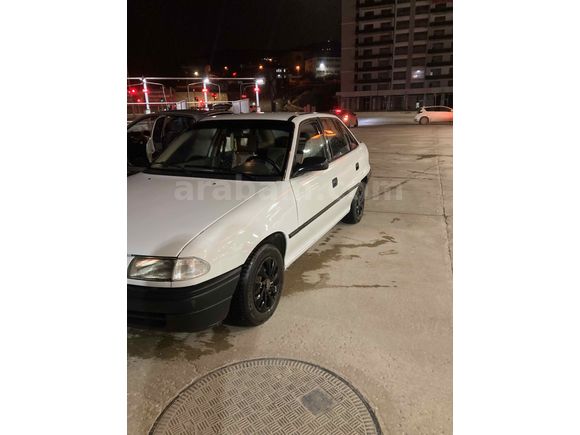 Sahibinden Opel Astra 1.4 GL 1998 
Model