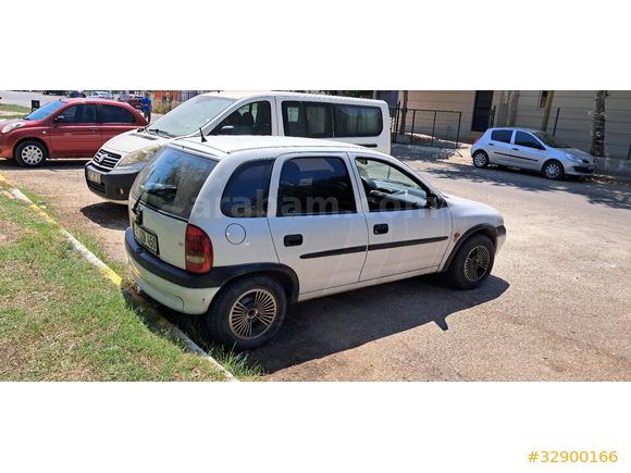 Sahibinden Opel Corsa 1.5 TD 2000 Model