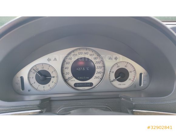 Mercedes E220 CDI Avantgarde 2002 Model Otomatik W211