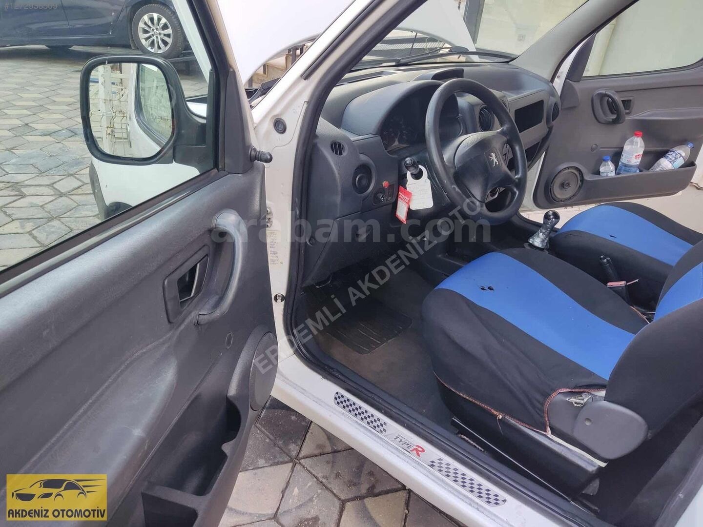 Galeriden Peugeot Partner 2.0 HDI 2003 Model Mersin 385.000 km Beyaz 3