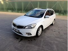 Sahibinden Kia Ceed 1.6 CRDi Concept SW 2011 Model