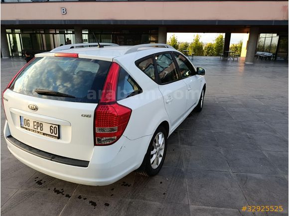 Sahibinden Kia Ceed 1.6 CRDi Concept SW 2011 Model