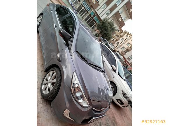 Sahibinden Hyundai Accent Blue 1.6 CRDi Mode Plus 2016 Model Sakarya