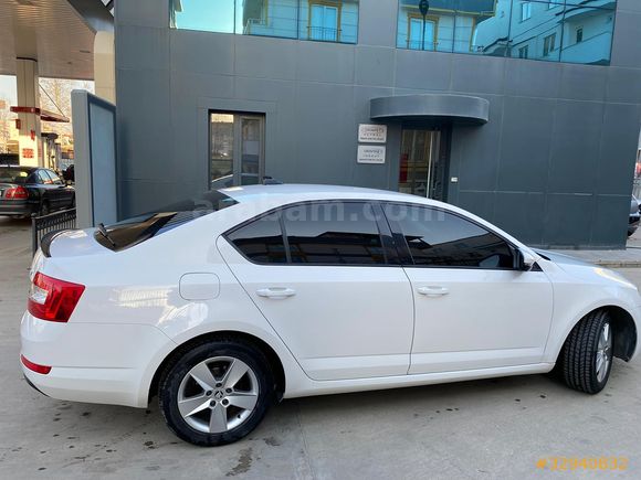 Sahibinden Skoda Octavia 1.6 TDI Optimal 2016 Model 