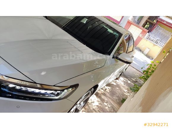 Sahibinden Honda Accord 1.5 VTEC Executive Plus 2022 Model