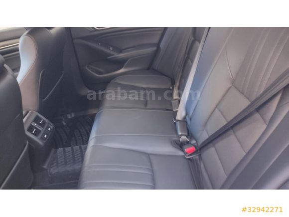 Sahibinden Honda Accord 1.5 VTEC Executive Plus 2022 Model