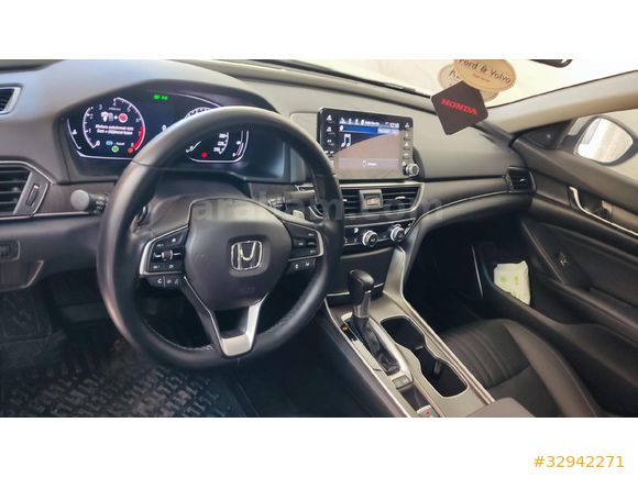 Sahibinden Honda Accord 1.5 VTEC Executive Plus 2022 Model
