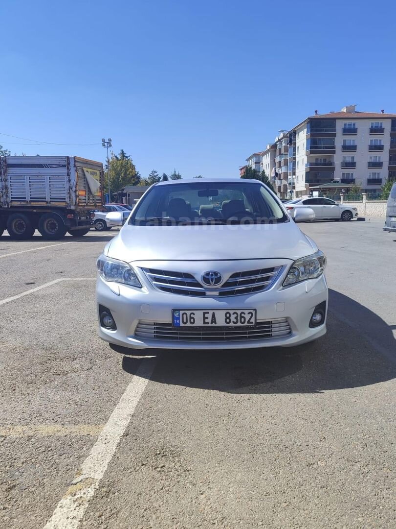 Sahibinden Toyota Corolla 1.4 D-4D Comfort Extra 2011 Model Ankara 325.000 km Gri (Gümüş) 1