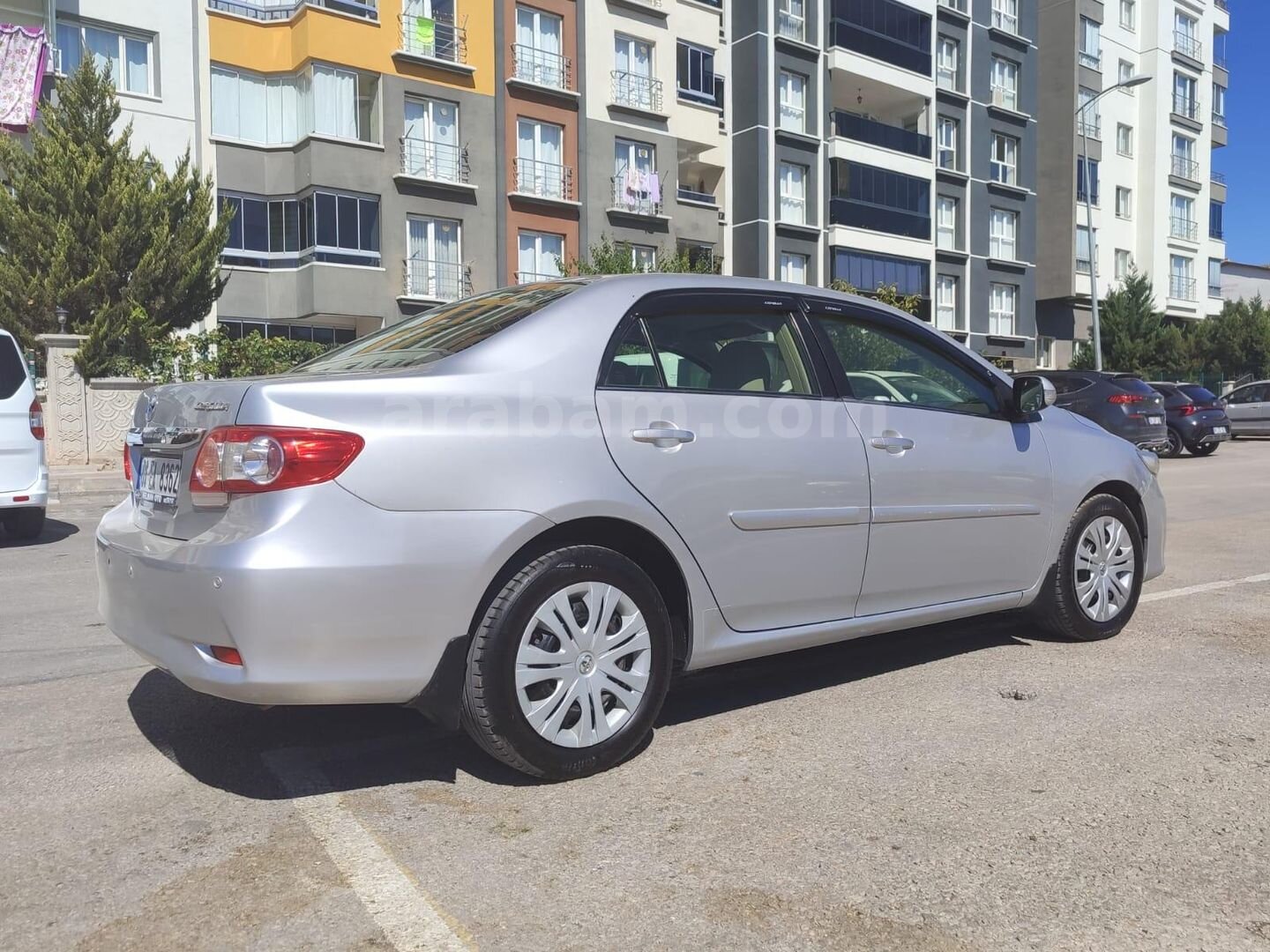 Sahibinden Toyota Corolla 1.4 D-4D Comfort Extra 2011 Model Ankara 325.000 km Gri (Gümüş) 2