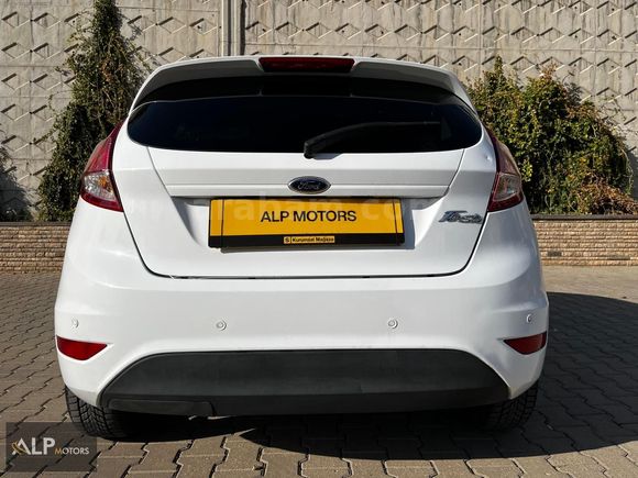 2015 FORD FİESTA TREND X.. BAKIMLI ARAÇ