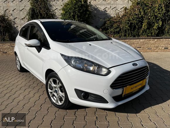 2015 FORD FİESTA TREND X.. BAKIMLI ARAÇ