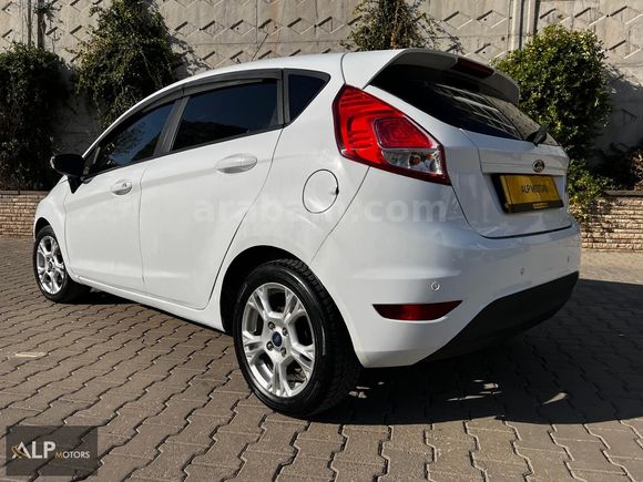 2015 FORD FİESTA TREND X.. BAKIMLI ARAÇ