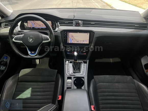 2023 WV PASSAT VARİANT RLİNE 1.5TSİ 63.000 KM'DE OZ RACİNG