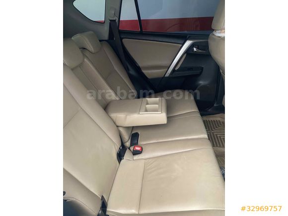 BAKIMLI Harika otomatik 4x4 RAV4