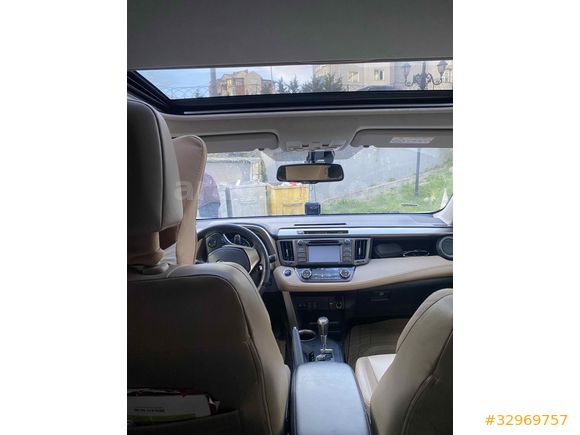 BAKIMLI Harika otomatik 4x4 RAV4