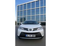 BAKIMLI Harika otomatik 4x4 RAV4
