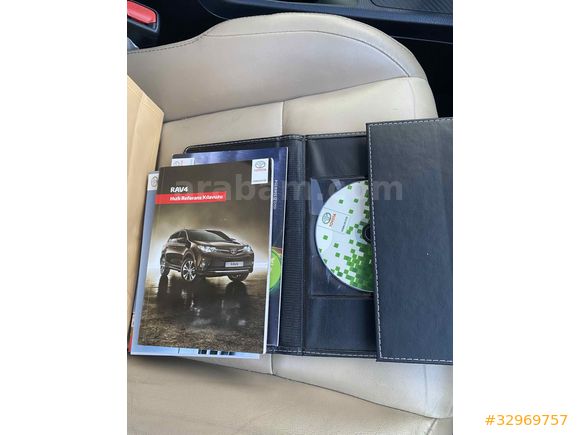 BAKIMLI Harika otomatik 4x4 RAV4