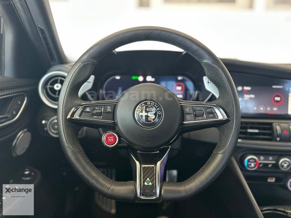 BAKIRCILAR'DAN ALFA ROMEO GİULİA QUADRİFOGLİO VERDE 2.9