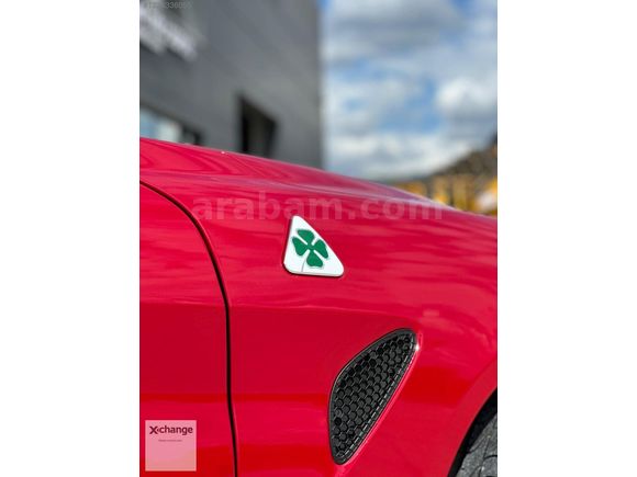 BAKIRCILAR'DAN ALFA ROMEO GİULİA QUADRİFOGLİO VERDE 2.9