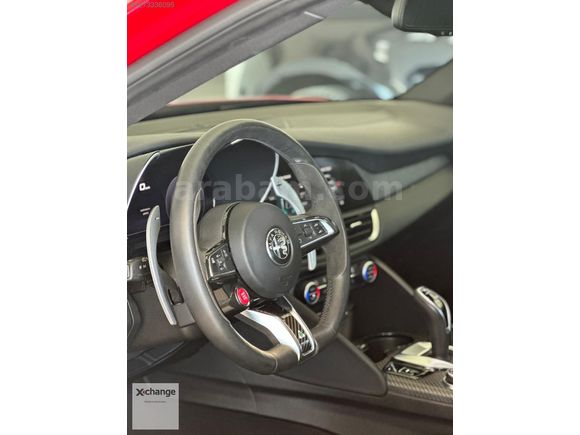 BAKIRCILAR'DAN ALFA ROMEO GİULİA QUADRİFOGLİO VERDE 2.9
