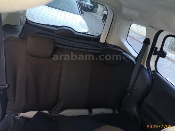 Sahibinden Ford Tourneo Courier 1.6 TDCi Titanium 2014 Model